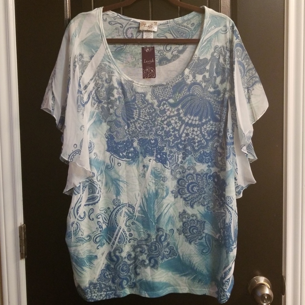 Dressy/semi casual top.